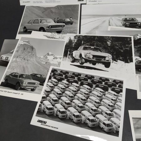 Lotto di 19 fotografie di vetture Fiat degli anni '70 con modelli indicati