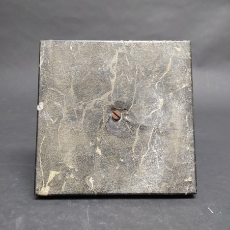 Scultura di donna alata Vittoria in ottone con base in marmo h. 15 cm