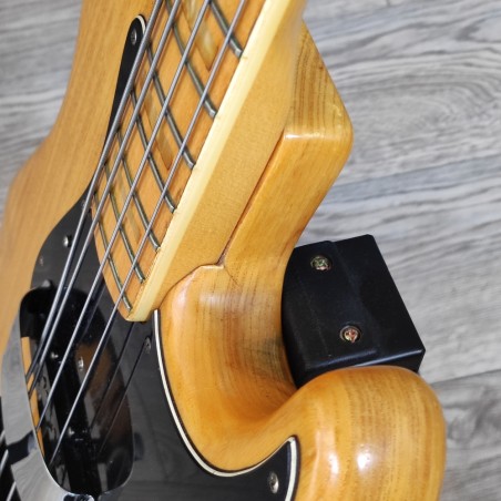 Basso Jazz Fender periodo CBS anni 70 seriale 670900