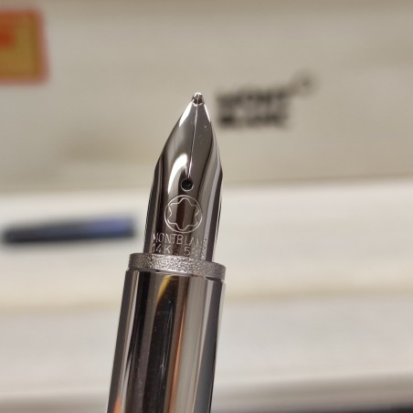 Penna Montblanc stilografica Starwalker Ultimate Carbon nuova