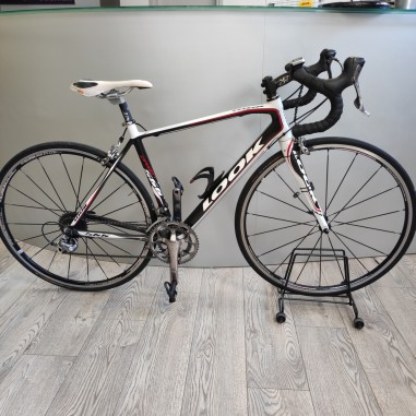 Bici corsa marca Look 566 tutta in carbonio Tg S gruppo Ultegra 10x usata