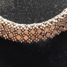 Collana etnica in argentone fitta lavorazione a maglia geometrica anni 70 2