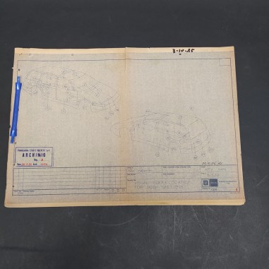 Progetto d'archivio di automobile van dello studio Pininfarina 1985, 39 disegni