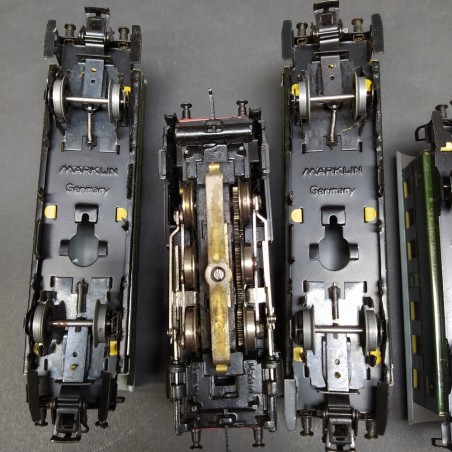 Set Marklin CM 827/3 scala H0 loco, 5 carri binari e trasformatore