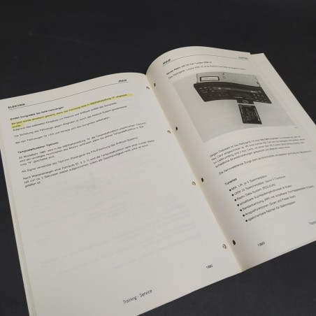 Manuale Service e informazioni tecniche vetture Porsche 968 del 1993 in tedesco