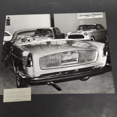 Lotto di 2 fotografie delle vetture Dauphine, Salone dell'auto Ginevra di 1958 2