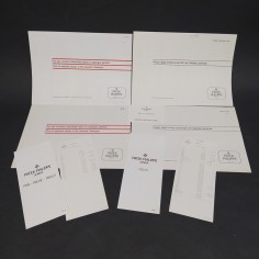 Lotto di 8 listini prezzo di orologi Patek Philippe e biglietto della ditta anni