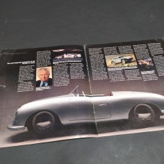 Catalogo automobili Porsche, edizione 1990 in inglese con pieghe e strappi 2