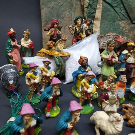 Lotto di statuine grotta e materiale da presepe, statuine fratturate, aggiustate