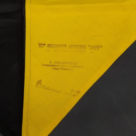 Foulard del 132° reggimento artiglieria Ariete comando con firma del Colonnello