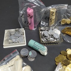 Blocco di monete della Repubblica italiana, anni '50/'60/'70 di diverso valore 2