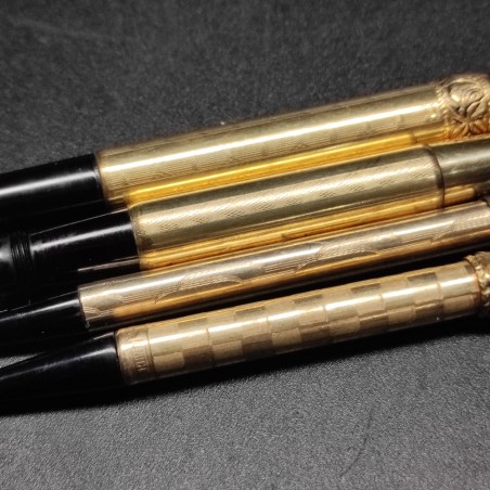 Lotto di penne stilografiche e portamine anni 40/50 oro 14Kt