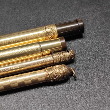 Lotto di penne stilografiche e portamine anni 40/50 oro 14Kt