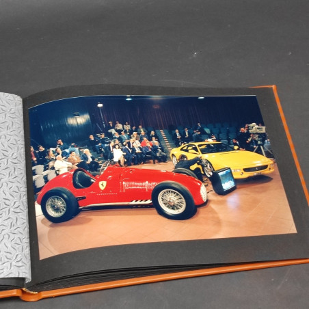 Album fotografico La notte della Ferrari 1997, 16 foto ben conservate