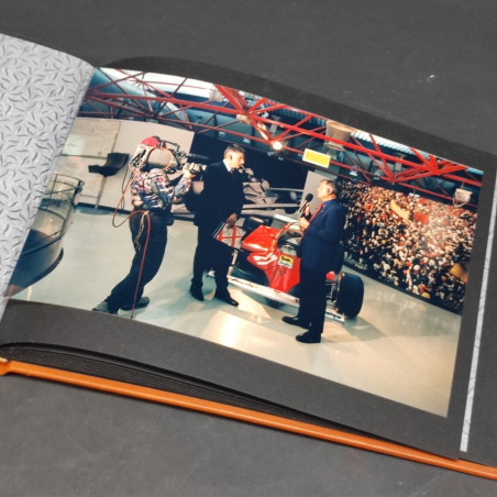 Album fotografico La notte della Ferrari 1997, 16 foto ben conservate
