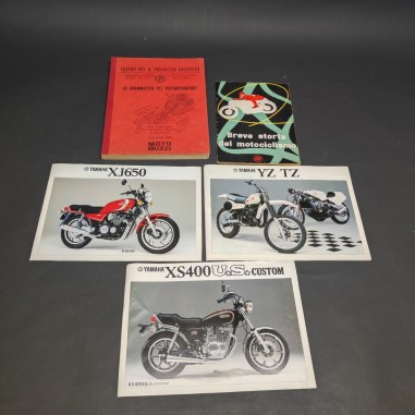 Lotto di 6 opuscoli e libri sulle moto Guzzi, Yamaha, Ducati. Ben conservati