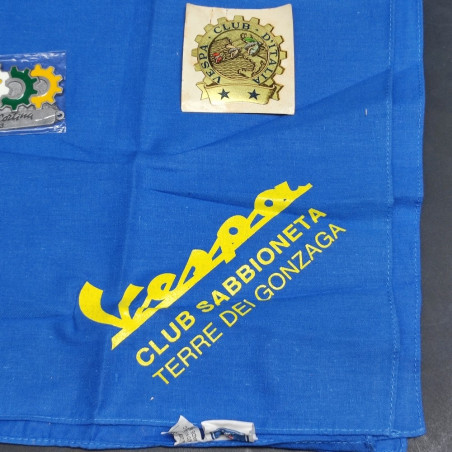 Copia di brevetto Vespa 1946, placca, decalcomania, foulard e album foto Vespa