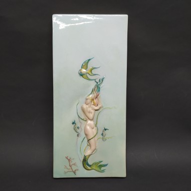 Piastrella in ceramica Le Bertelli La Sirenetta n.35 danneggiata e restaurata