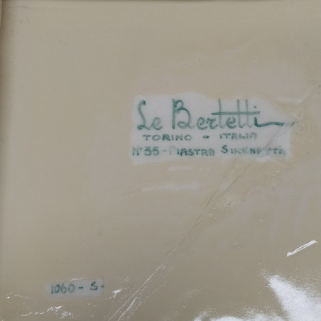 Piastrella in ceramica Le Bertelli La Sirenetta n.35 danneggiata e restaurata