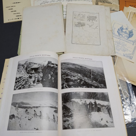 Blocco di documenti dell'Accademia Militare, foto, lettere, spartiti. Primi '900