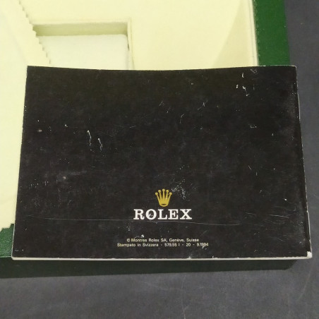 Cofanetto Rolex in legno per orologi, interno foderato e documenti. Spellature