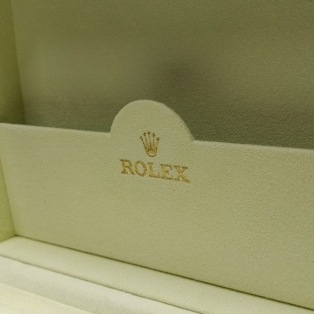 Cofanetto Rolex in legno per orologi, interno foderato e documenti. Spellature