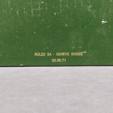 Cofanetto Rolex in legno per orologi, interno foderato e documenti. Spellature