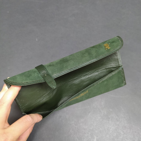 Fodero porta orologi Audemars Piguet verde in pelle con fibbia e logo dorati