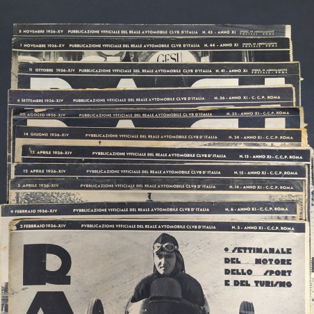 Lotto di 11 riviste Raci dell'anno 1936, anche copie. Ingiallienti e strappi