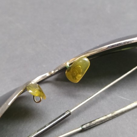 Occhiali da sole a specchio Ray-Ban a goccia, lenti grige con leggeri segni
