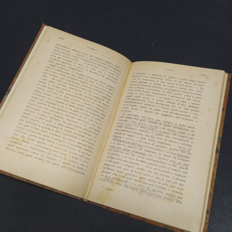 Libro Tecnica delle arti figurative, G.Urbini, anni '20. Sottolineature a matita