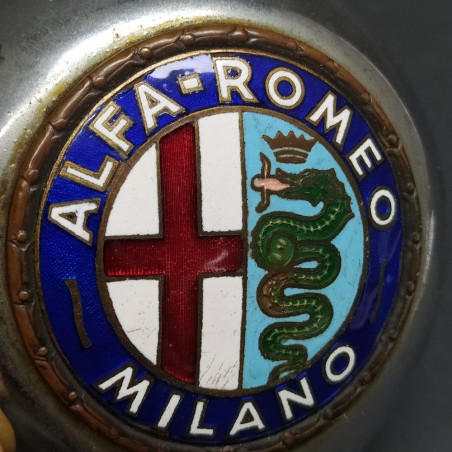 Tappo per serratura vetture Alfa Romeo Giulietta Spider. Necessita pulizia