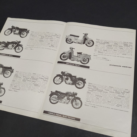 Catalogo moto Guzzi 1963 per la fiera campionaria. Buone condizioni