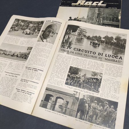 Lotto di 2 riviste automobilistiche Raci dell'anno 1938. Pieghe e spellature