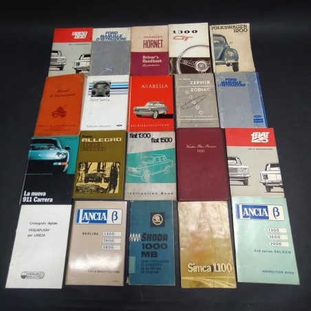 Blocco libretti uso e manutenzione misti Wolseley Lloyd,Vanden Plas. Mediocri