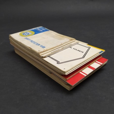 Lotto libretti uso e manutenzione misti Cadillac, Ford, Seat, Mustang. Mediocri