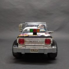Giocattolo fuoristrada Mitsubishi Pajero a batteria. Ben conservato con scatola 2
