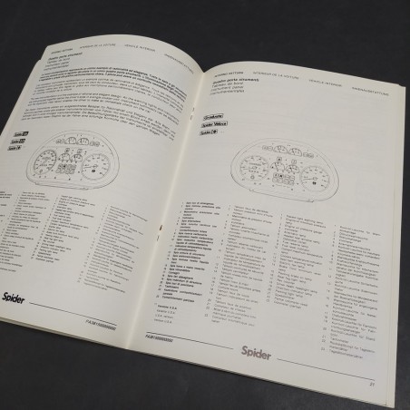 Libretto Product Bulletin auto Alfa Romeo Spider 115, 1986. CopertIna ingrigita