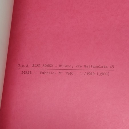 Libretto vetture Alfa Romeo Junior Z del 1969, rilegato a spille. Ben conservato