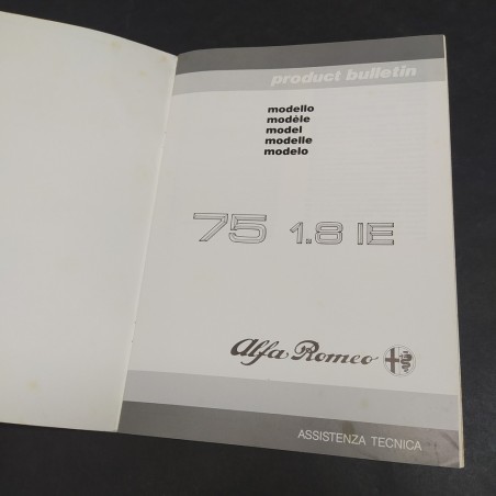 Libretto Product Bulletin auto Alfa Romeo 75 1.8 IE, 1988. CopertIna ingrigita