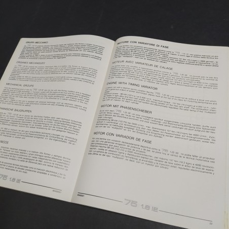 Libretto Product Bulletin auto Alfa Romeo 75 1.8 IE, 1988. CopertIna ingrigita