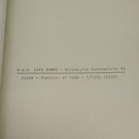 Libretto vetture Alfa Romeo Giulia/Giulietta 2600 del 1965. Ingiallimenti