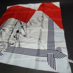 Foulard Trussardi in 100% seta 87x87 cm nuovo 2