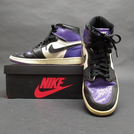 Nike Air Jordan 1 Retro High OG "Court Purple 2.0" usate n° 41 - 26 cm
