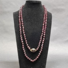 Collana di granato fermaglio in argento peso circa 100 grammi usata