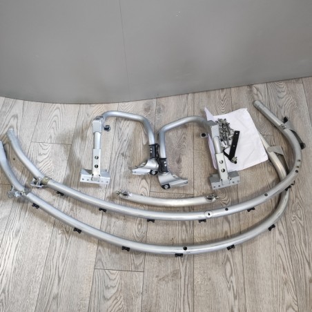 Telaio roll-bar per motociclo BMW C1 200 usato, crepa su una staffa