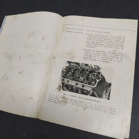 Libretto uso e manutenzione trattore, autocarri e vaicoli da campo Lancia, 1966