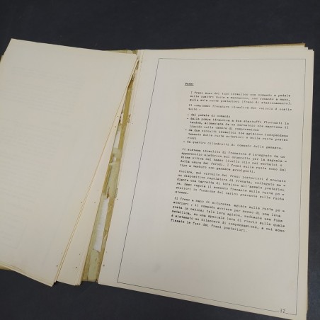 Libretto Note tecniche sul veicolo Orsetto OM, 1967. Macchie d'officina, strappi