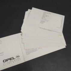 Libretto d'uso e manutenzione vetture Opel Calibra, 1990. Pagine staccate 2