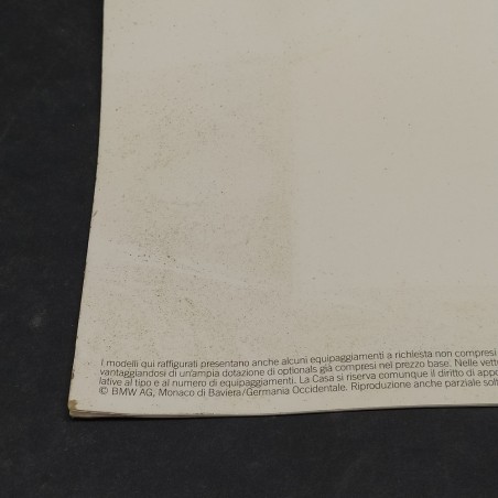 Catalogo auto BMW modello Z1, formato 34x28,5 cm, 1989. Sbucciature lievi